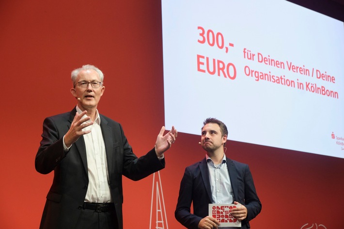 Sparkasse KölnBonn gibt eine Million Euro: Mitarbeitende bestimmen Spendenziele