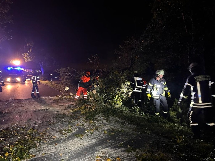 FW-Schermbeck: Einsätze Sturmschäden