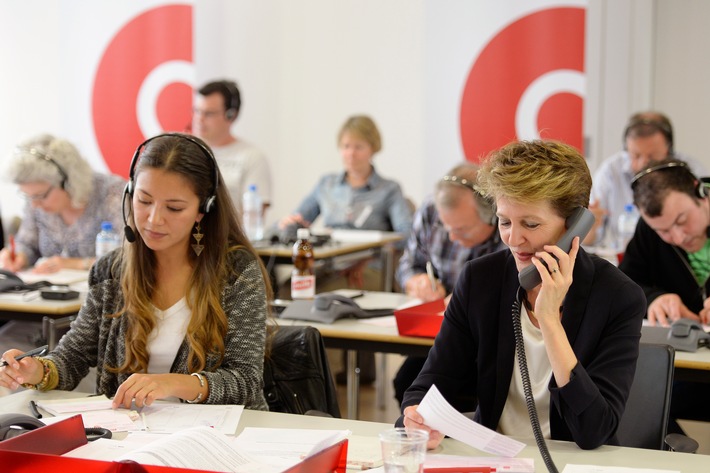 75 ans de Chaîne du Bonheur - et près de 2 milliards de francs de dons grâce à l&#039;extraordinaire solidarité suisse