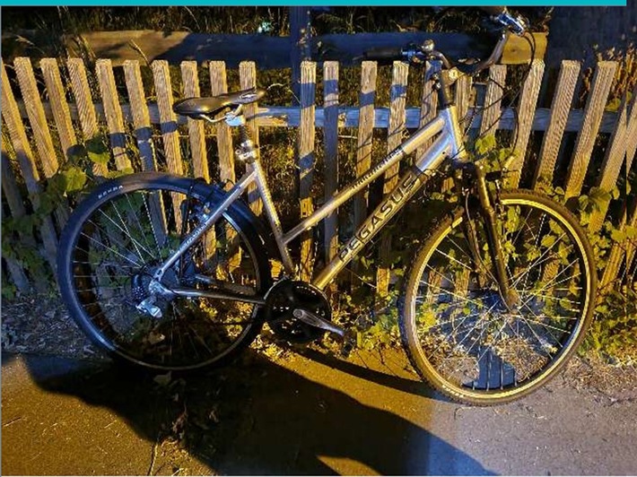 POL-BS: Polizei sucht Eigentümer eines mutwillig beschädigten Fahrrads