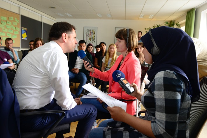 &quot;NDR Summer School&quot; für junge Erwachsene mit Migrationshintergrund in Hannover gestartet