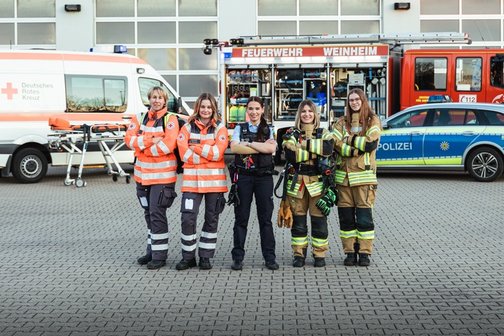FW Weinheim: Weltfrauentag. Gemeinsam tragen wir Verantwortung. Frauen stärken Blaulicht-Teams