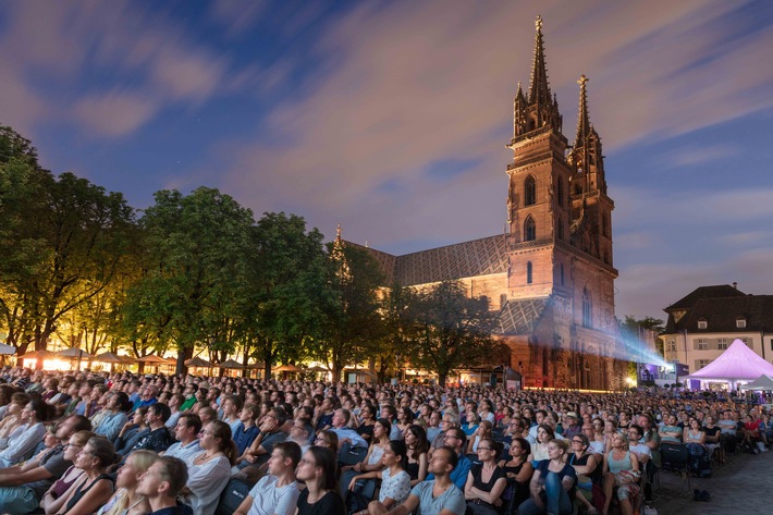 Allianz Cinema mit Traumstart in Basel