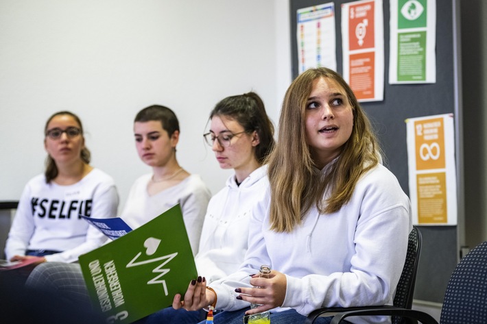 Schülerinnen und Schüler für eine gerechtere Welt