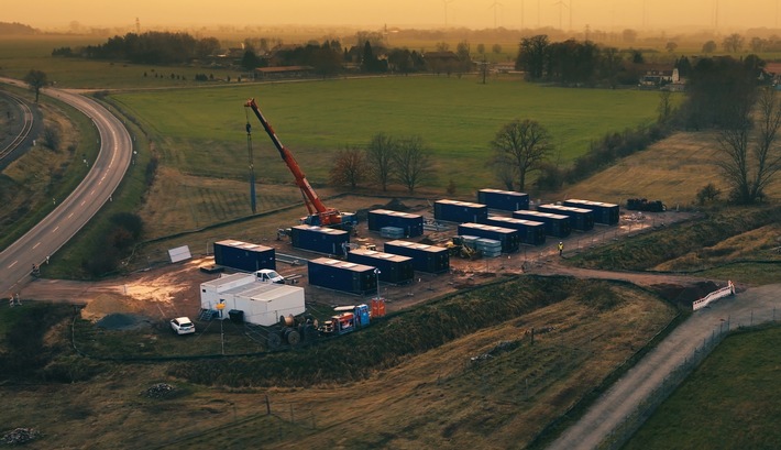 Neoen schließt 7-jährigen Tolling-Vertrag mit Uniper für Batteriespeicher in Arneburg