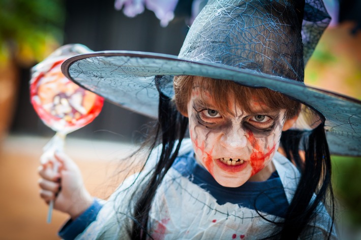 Halloween: Wenn &quot;Saures&quot; teuer wird / Sobald Kinderstreiche zur Sachbeschädigung ausarten, ist Schluss mit lustig / Die Deutsche Vermögensberatung (DVAG) erklärt, wann Eltern für ihre Kinder haften