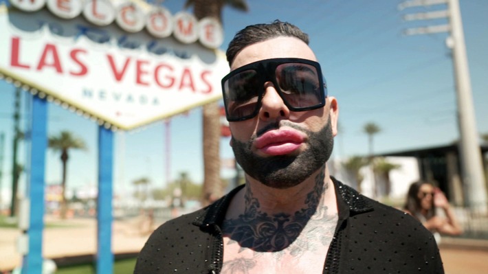 Mit Doppelfolge ins Finale bei RTLZWEI: "Herr Glööckler sucht das Glück" in Las Vegas