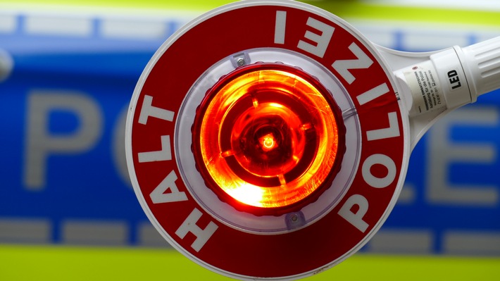 POL-RE: Kreis Recklinghausen/Bottrop: Polizei kontrolliert Beleuchtung an Kraftfahrzeugen
