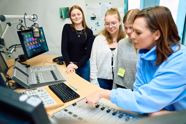ARD Jugendmedientag: MDR-Angebote erreichen über 1.200 Schülerinnen und Schüler