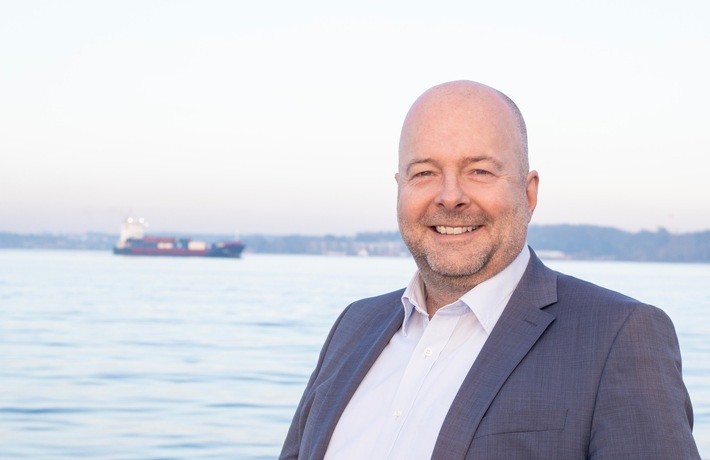 Kein Chlor ins Wattenmeer: HASYTEC Gruppe stattet LNG-Schiff in Wilhelmshaven mit umweltschonender Ultraschalltechnologie aus