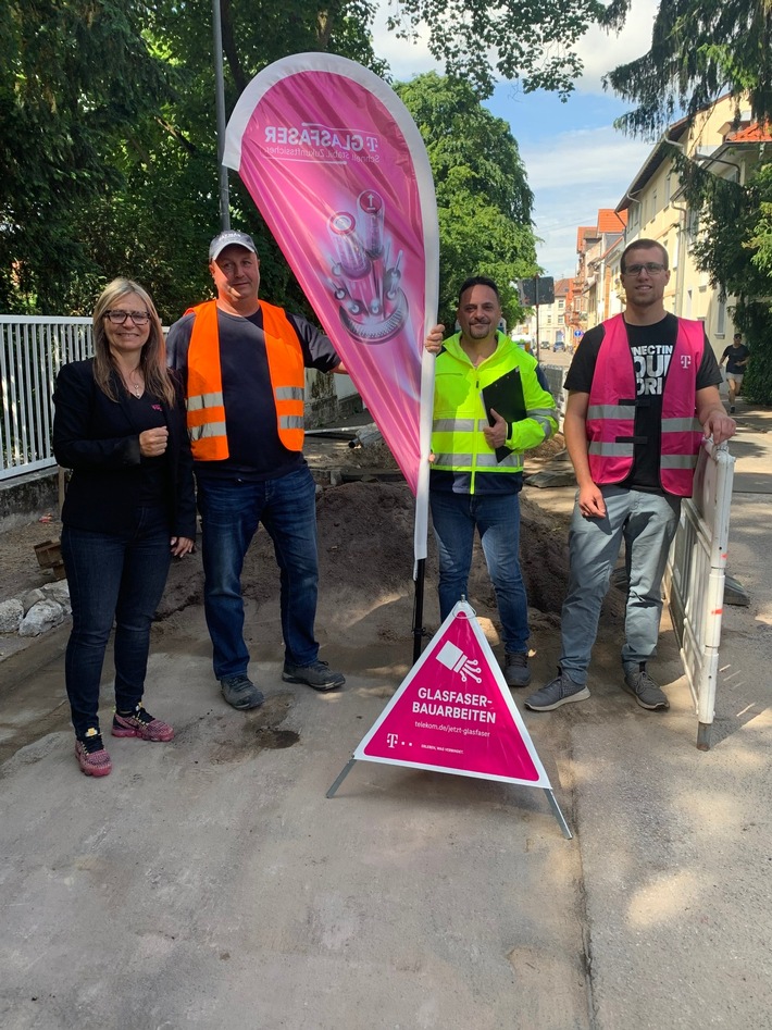 Telekom startet Glasfaserausbau in Rohrbach (Heidelberg)