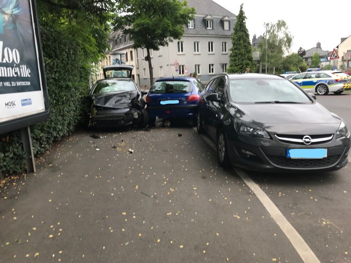 POL-PDTR: Trier Zeughausstraße, folgenschwerer Unfall