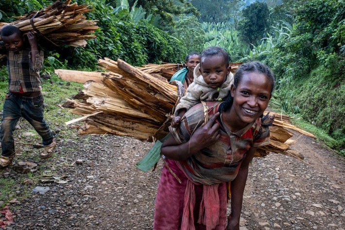 Den Hunger verhüten / Menschen für Menschen beginnt neues Projekt in Südäthiopien