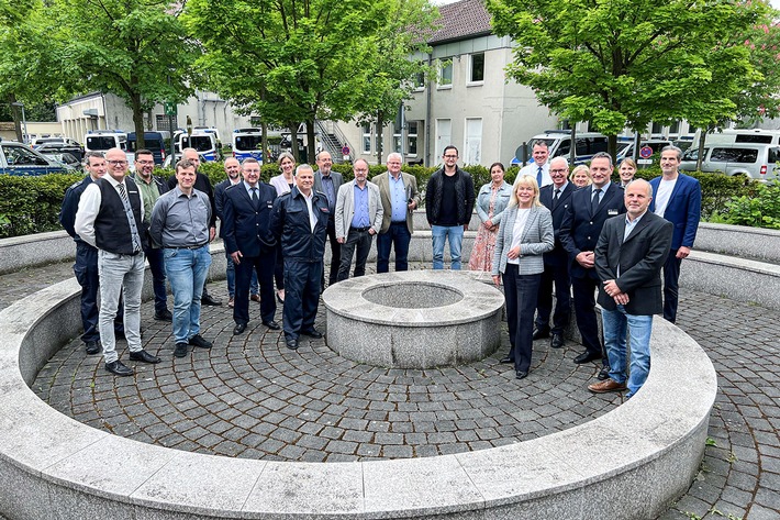 POL-RE: Kreis Recklinghausen/Bottrop: "Gewalt gegen Einsatzkräfte" - Initiativtreffen betroffener Institutionen