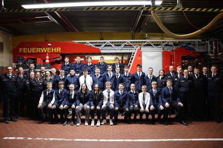 FW-WRN: Jahreshauptversammlung der Jugendfeuerwehr: Erfolgreiches Jahr 2025 und klare Ziele für 2026