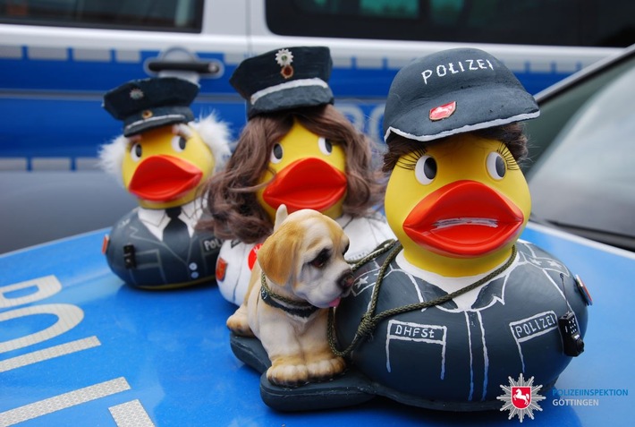 POL-GÖ: (436/2018) Polizeipräsenz beim &quot;Göttinger Entenrennen&quot; - PolENTE startet um 13.00 Uhr, Name gesucht!