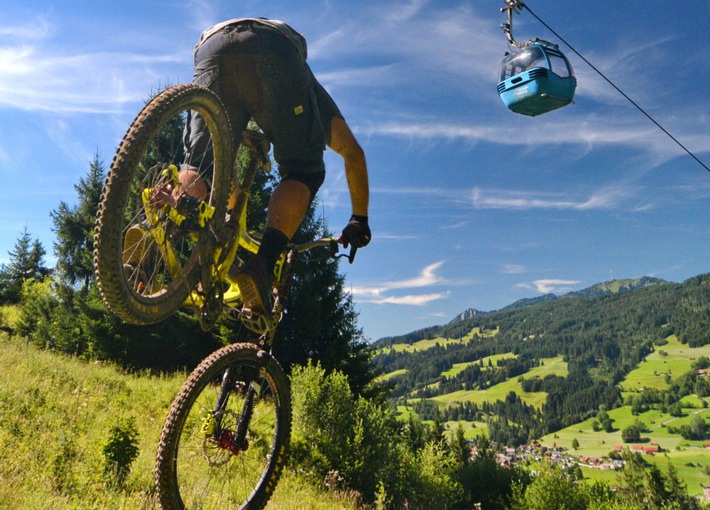 Abenteuer, Nervenkitzel und Natur pur im Bikepark Hindelang - Vier Abfahrten am Imberger Horn – Wanderrouten und Freizeitangebote