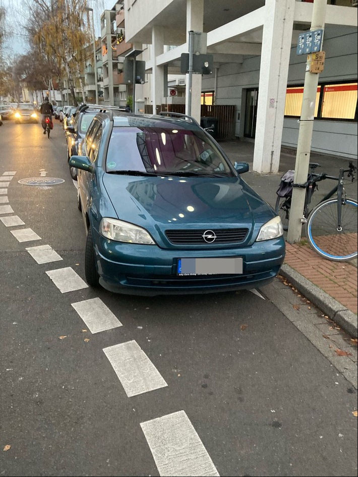 POL-BN: Parken auf Radwegen - Polizei bittet Autofahrende zur Kasse