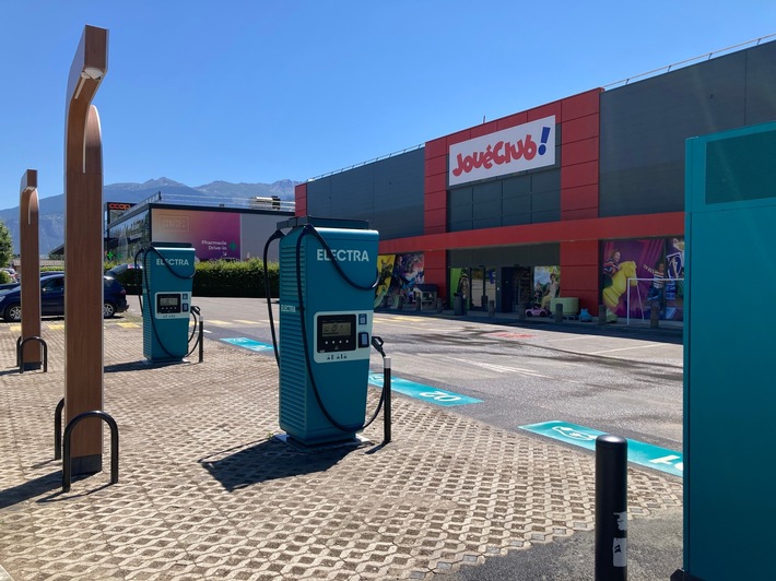 Electra ouvre une station de recharge rapide à Conthey : une nouvelle puissance de recharge au cœur du Valais