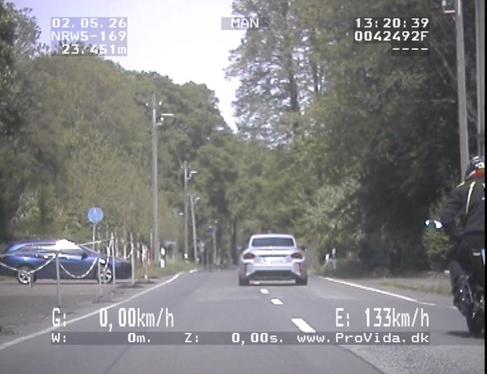 POL-ME: Mit mehr als 150 km/h durch das Hespertal: ProVida-Krad stoppt BMW-Fahrer - 2605020