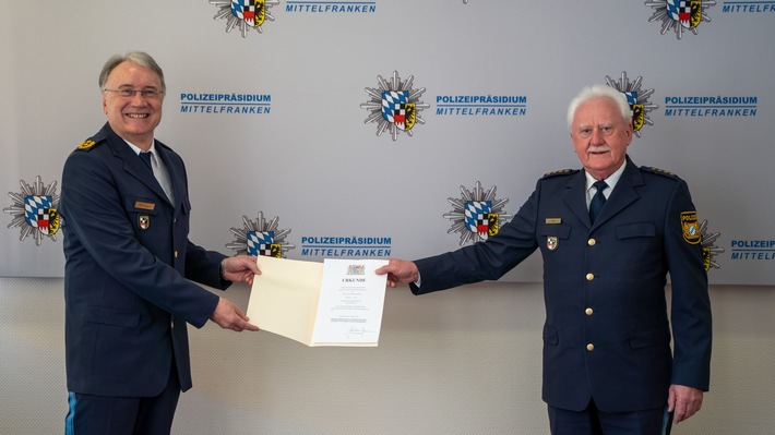 POL-MFR: (431) Personalnachrichten aus dem Polizeipräsidium: Leitender Polizeidirektor Hermann Guth geht in den Ruhestand, sein Nachfolger wird Herbert Donner