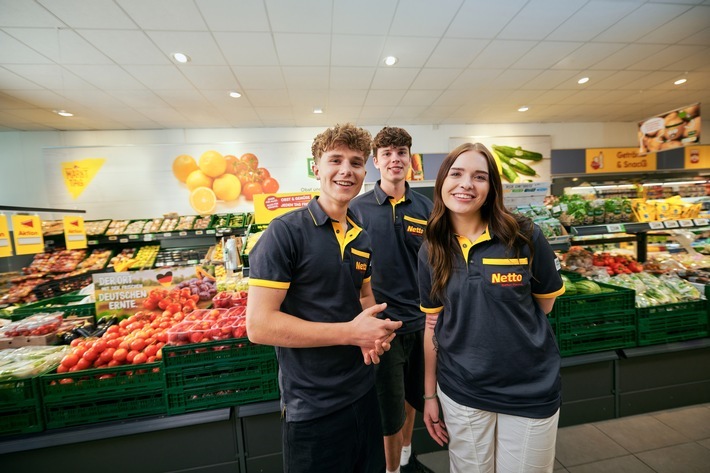 "Welcome-Days" 2025: Über 2.300 Nachwuchstalente starten Ausbildung bei Netto Marken-Discount / Weiterer Text über ots und www.presseportal.de/nr/72216 / Die Verwendung dieses Bildes für redaktionelle Zwecke ist unter Beachtung aller mitgeteilten Nutzungsbedingungen zulässig und dann auch honorarfrei. Veröffentlichung ausschließlich mit Bildrechte-Hinweis.