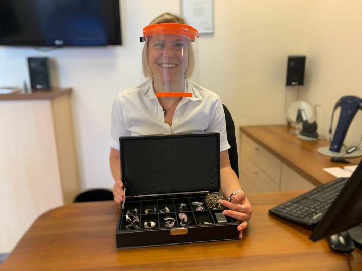 Gutes Hören ist wichtiger Gesundheitsschutz - HörPartner nehmen Betrieb ihrer Hörakustik-Filialen wieder auf