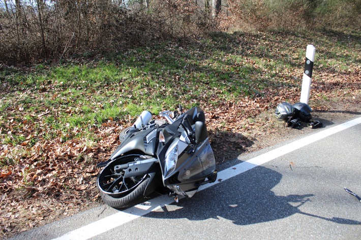 POL-PDKL: Motorradunfall mit zwei verletzten Personen