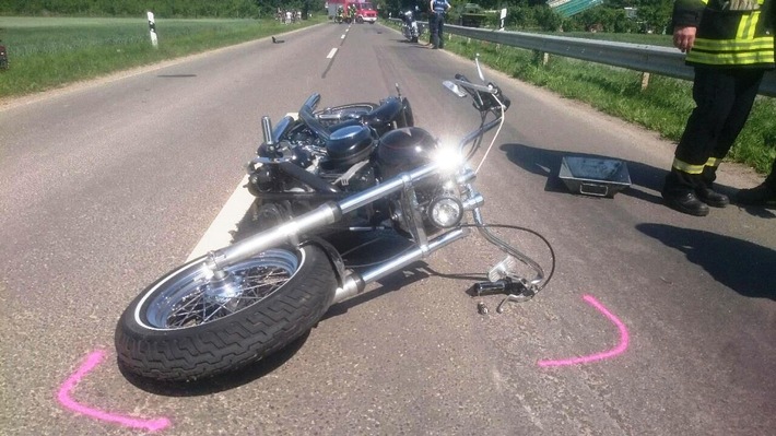 POL-PDWO: Motorrad- und Radfahrer bei Unfall schwer verletzt