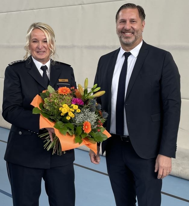 POL-OF: Anette Kunst als neue Leiterin der Polizeistation Hanau II ins Amt eingeführt