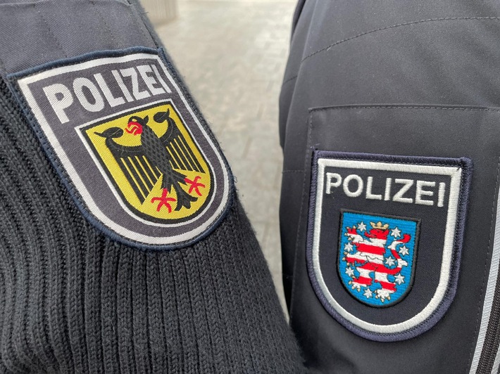 BPOLI EF: Bilanz der Bundespolizei zum Thüringenderby - Rückblick auf bahnseitige Fanan- und -abreisen im Zusammenhang mit dem Thüringenderby