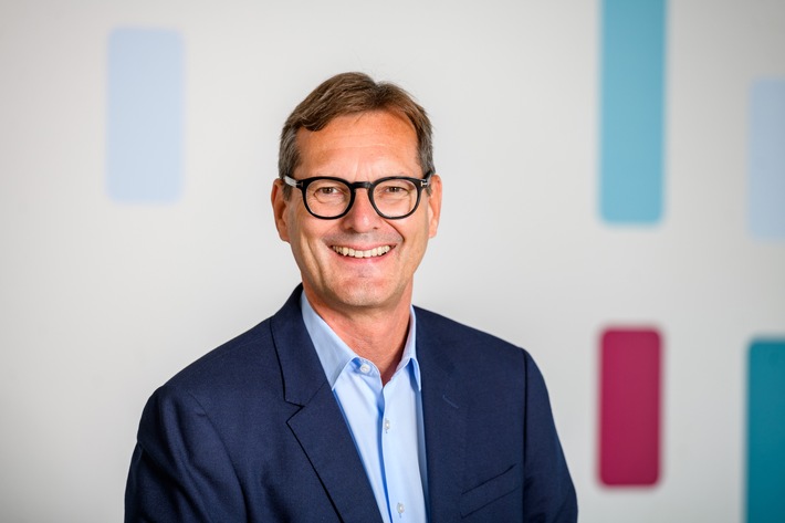 Dirk Borowsky wird neuer Executive Director für Sales &amp; Marketing / bei Plusnet