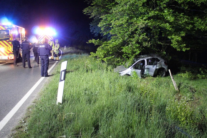 POL-AC: Fahrer bei Unfall schwer verletzt