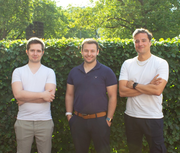 Manuel Neuer, Marcus Diekmann und Stefan Hamann steigen beim Tech-Start-Up VoteBase ein
