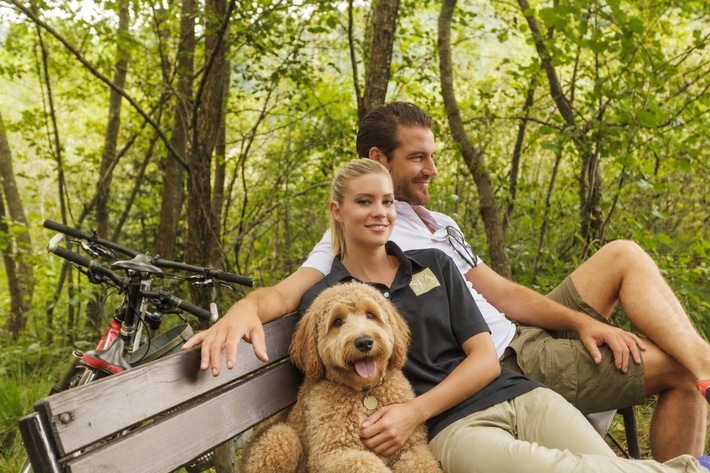 Waldportrait mit Hund