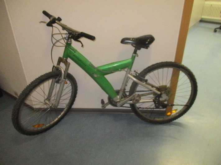 POL-MA: Heidelberg-Neuenheim: Gestohlene Fahrräder sichergestellt - Eigentümer gesucht