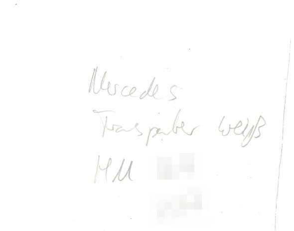 POL-HM: Unbekannter Zeuge nach Unfallflucht gesucht - Wer schrieb diesen Zettel?