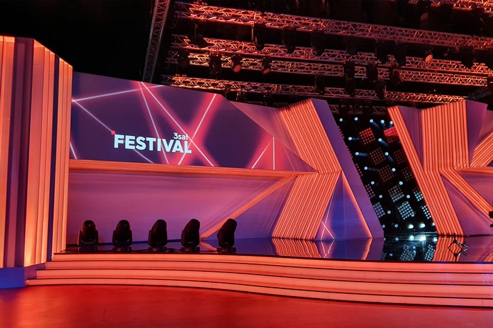 Das 3satFestival 2022 im Zelt und auf der TV-Bühne mit Kabarett, Comedy und Musik
