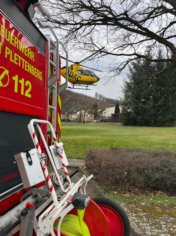 FW-PL: Ortsteil Burg - Schwerer Arbeitsunfall führt zu RTH-Landung