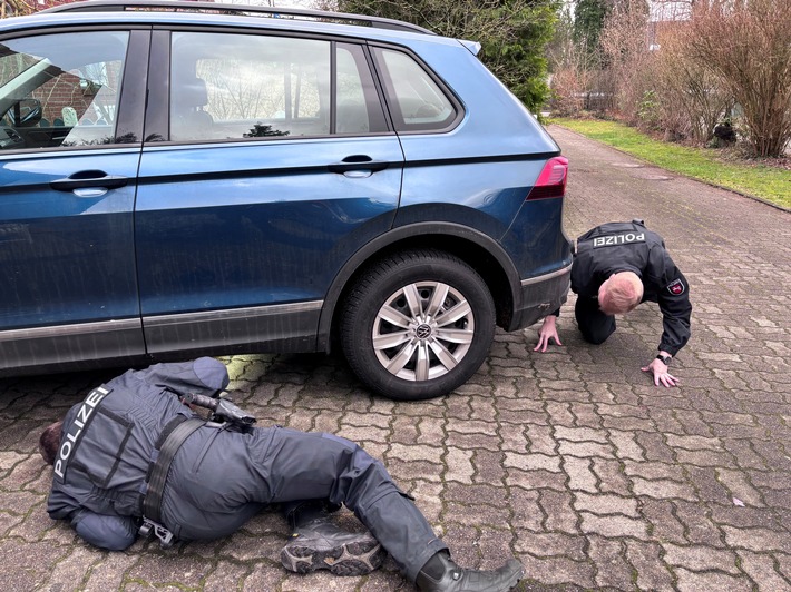 POL-WL: Nach Verkehrsunfallflucht und gefährlicher Körperverletzung am 14.01.2024: Ermittlungen zum verursachenden Fahrzeug gehen weiter.