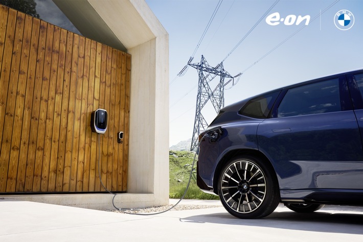 BMW Group und E.ON starten erstes bidirektionales Kundenangebot in Deutschland: Elektroautos werden aktive Teilnehmer am Energiemarkt