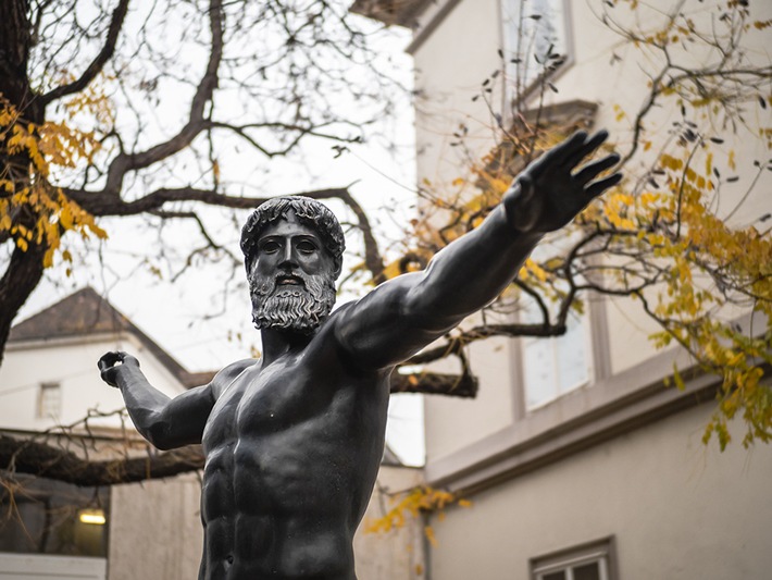 Medienmitteilung: Wiedereröffnung der Museumsräume in den Berri-Bauten des Antikenmuseums und Neugestaltung des Eingangsbereichs