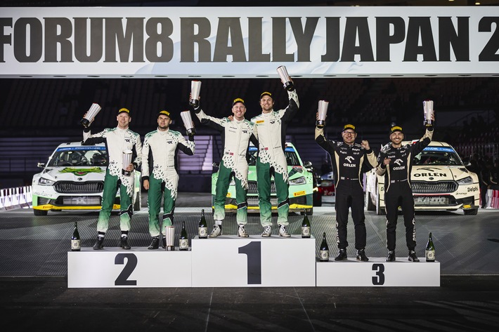 SkodaMotorsport-RallyJapan-Podium.jpg