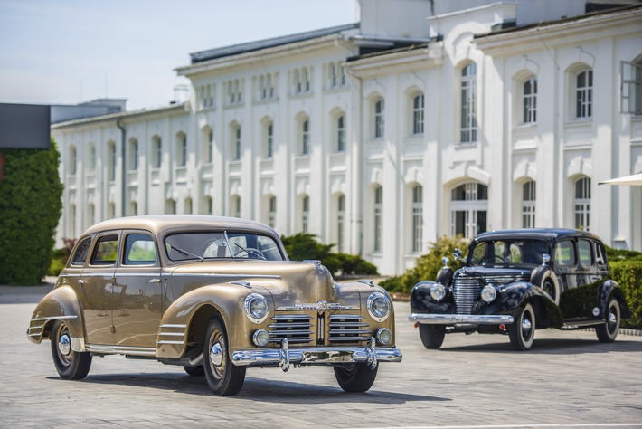 Aufwendig restaurierter SKODA SUPERB OHV von 1948 ist neues Highlight des SKODA Museums (FOTO)