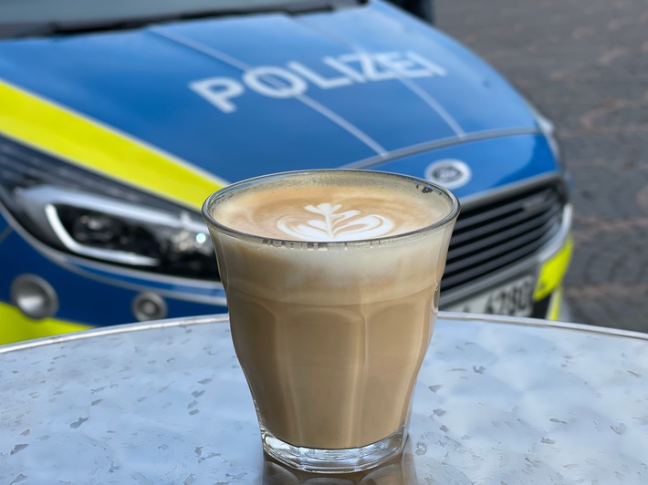 POL-NE: "Coffee with a cop" - Kommen Sie am Dienstag, den 12.04.2022 bei einer Tasse Kaffee mit der Polizei ins Gespräch