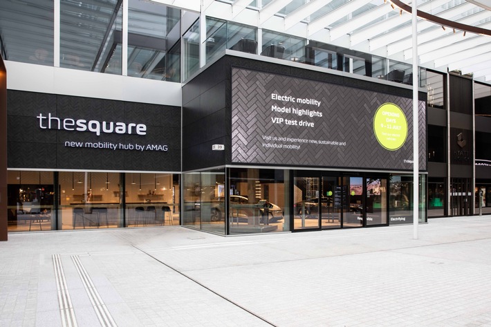 the square - new mobility hub situé au Circle à l&#039;aéroport de Zurich / Ouverture du centre de compétence the square