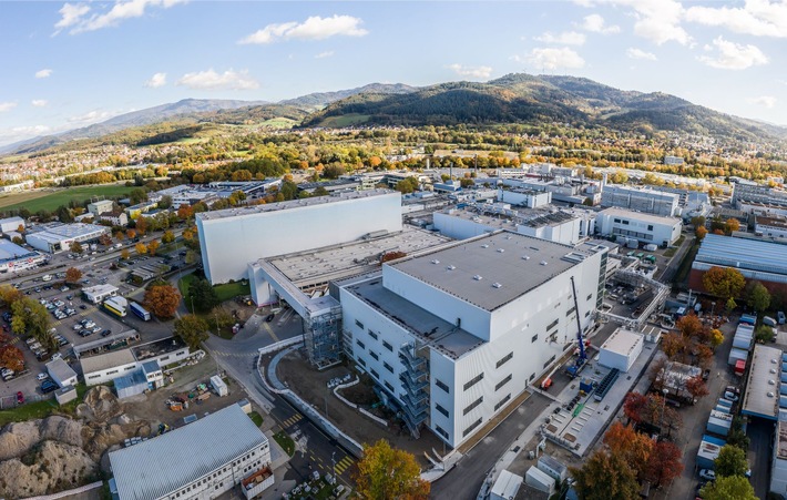 300 Millionen Euro Investition: Pfizer eröffnet High-Containment-Werk in Freiburg