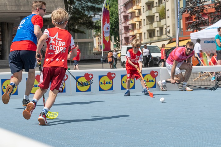 Lidl Schweiz wird neuer Sponsor von swiss unihockey