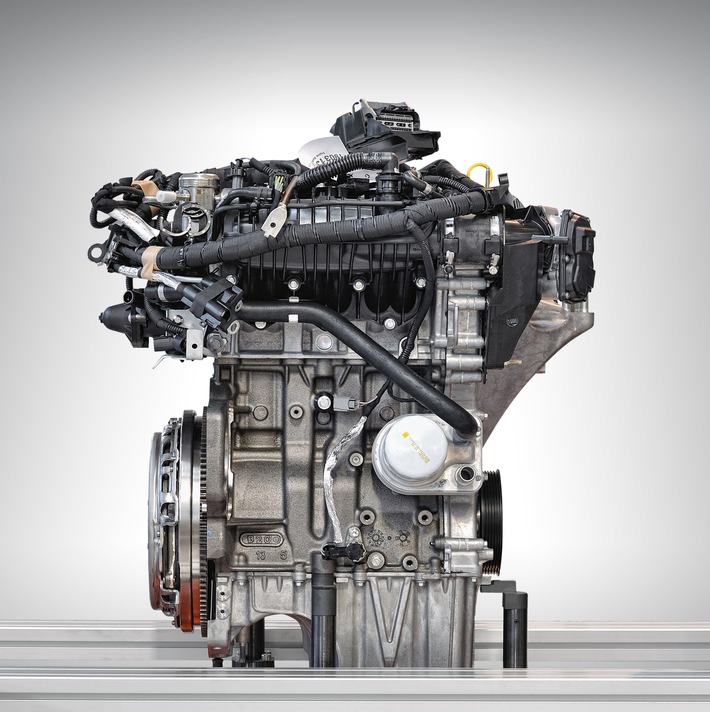 Weltpremiere: Ford stattet EcoBoost-Dreizylinder mit kraftstoffsparender Zylinder-Abschaltung aus