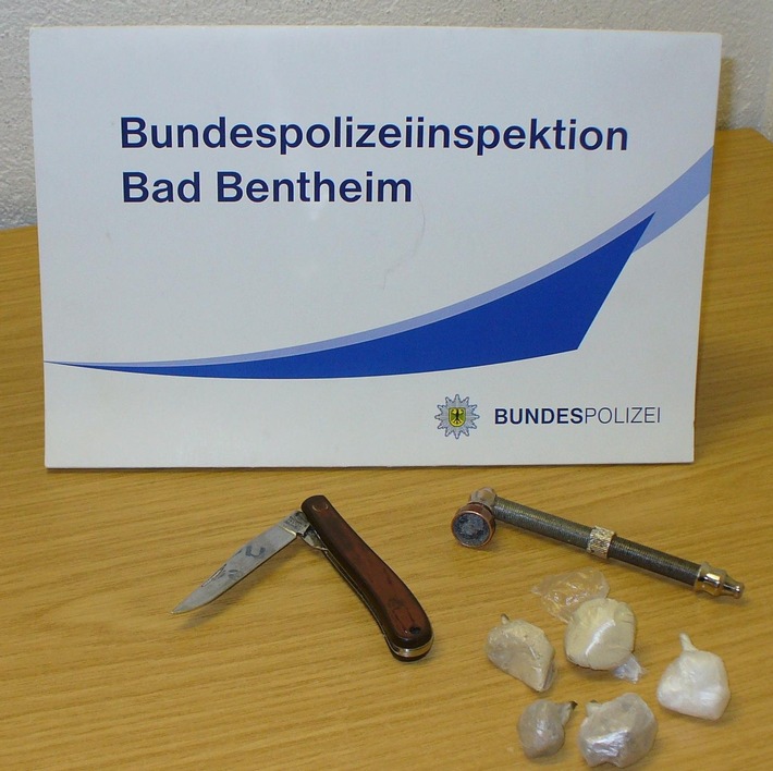 BPOL-BadBentheim: 24-jähriger Zugreisender mit Drogen festgestellt